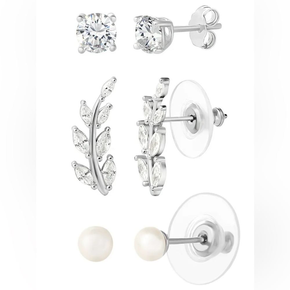 Set of 3 pairs of silver earrings!